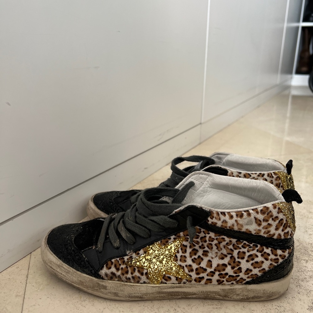 Mid-Star sneakers LTD in leopard-print pony skin with glittery star